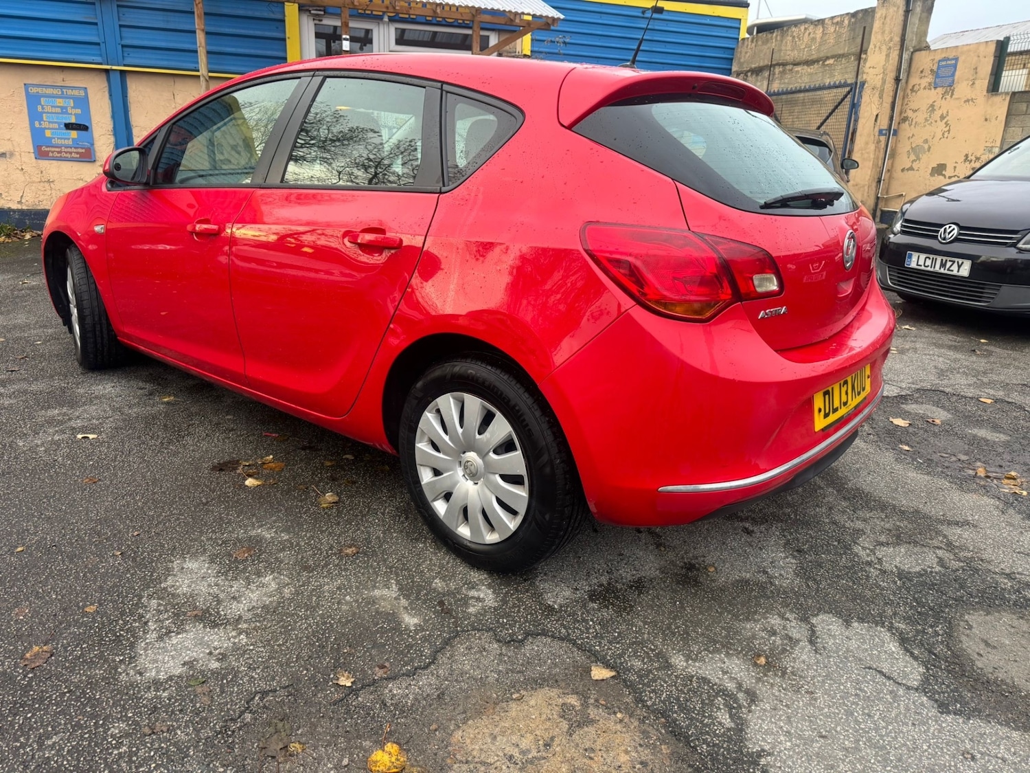 Used Vauxhall Astra 2013 for sale - 76479517: Photo 3