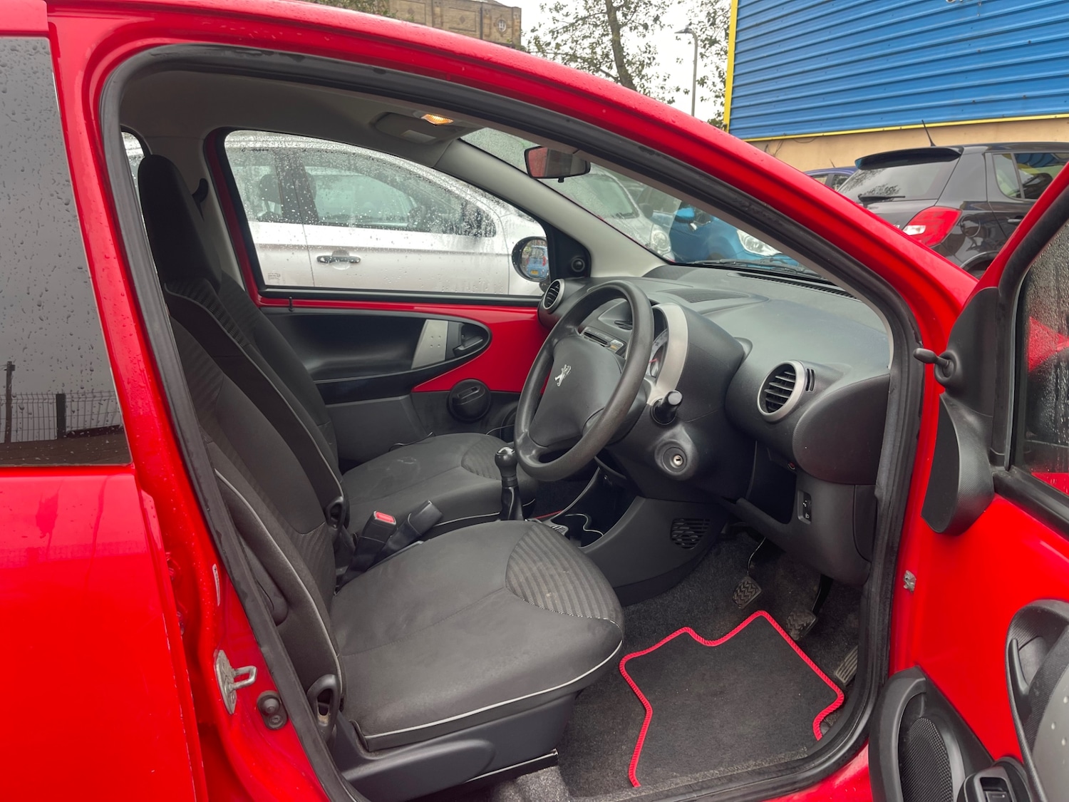 Used Peugeot 107 2012 for sale - 76274509: Photo 10