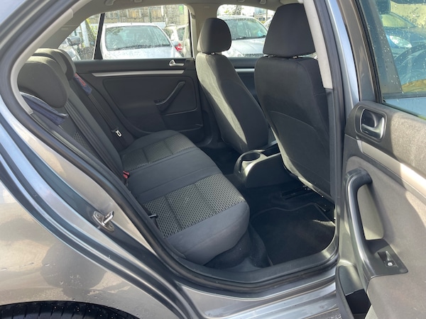 Used Volkswagen Jetta 2010 for sale - 76243284: Photo 10