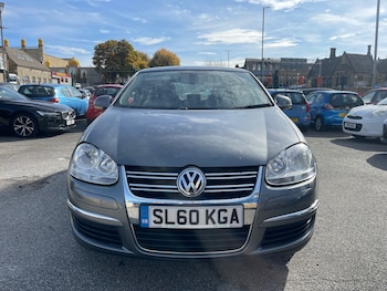 Used Volkswagen Jetta 2010 for sale - 76243284: Photo 2