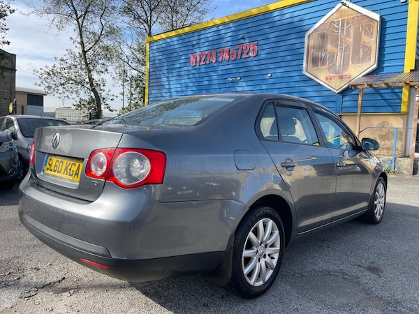 Used Volkswagen Jetta 2010 for sale - 76243284: Photo 7