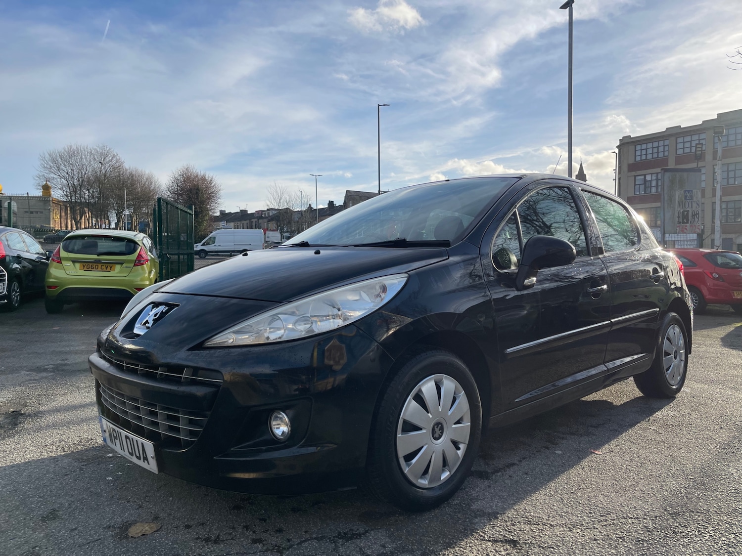 Used Peugeot 207 2011 for sale - 76905105: Photo 3