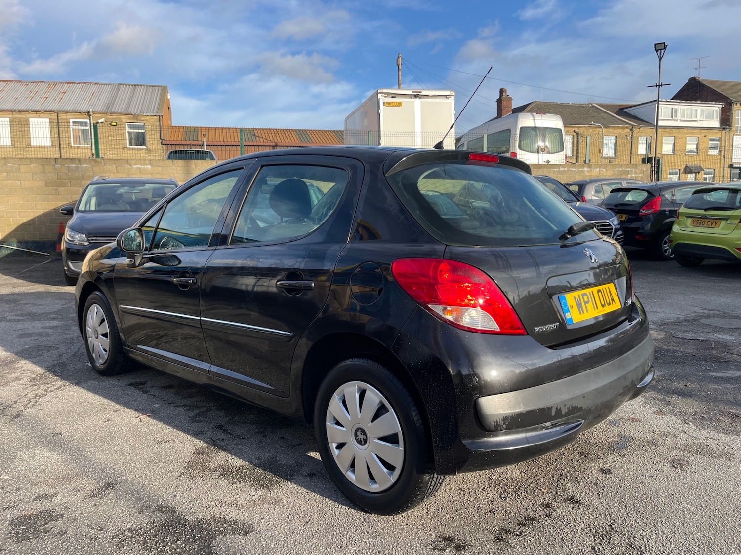 Used Peugeot 207 2011 for sale - 76905105: Photo 5