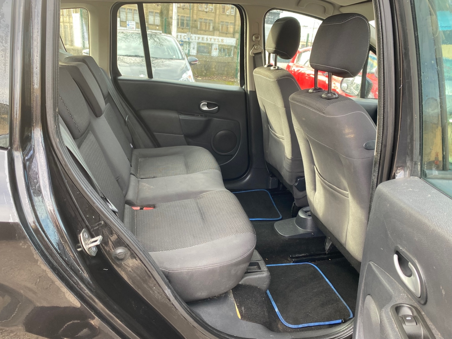 Vehicle 9