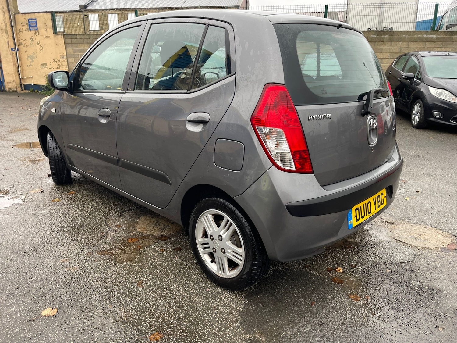 Used Hyundai i10 2010 for sale - 76553745: Photo 5