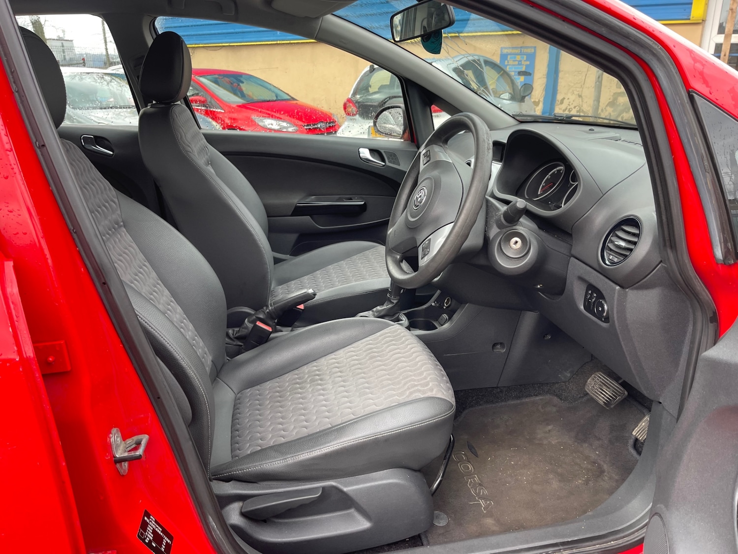 Used Vauxhall Corsa 2011 for sale - 77635321: Photo 10