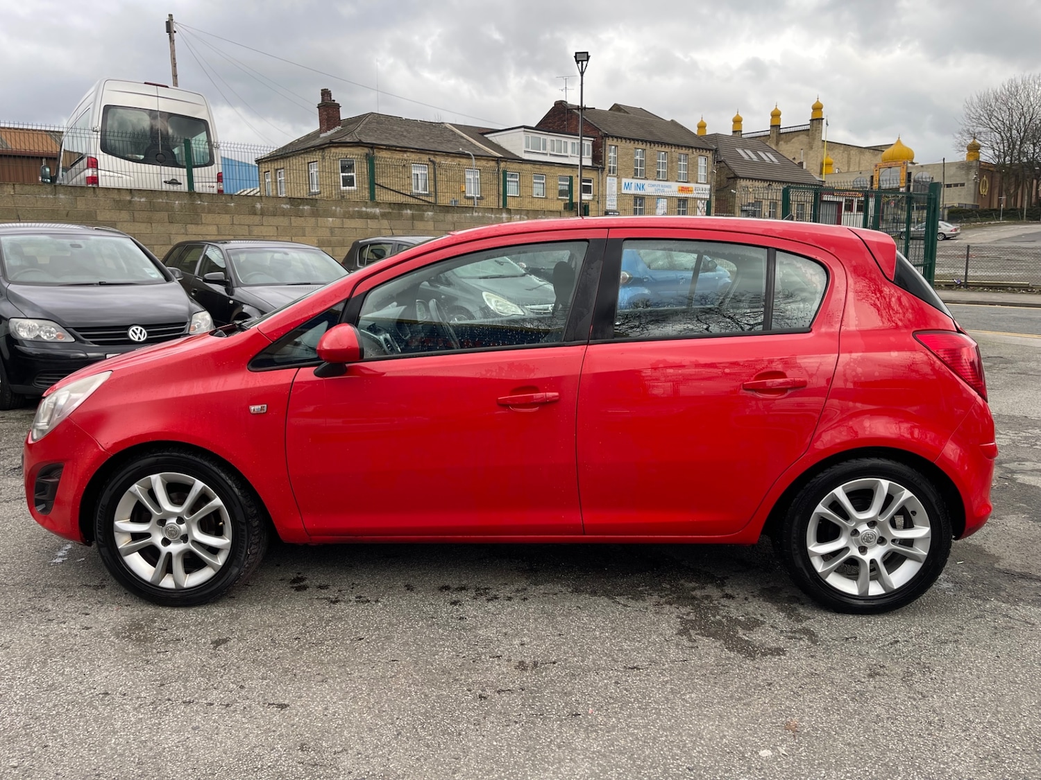 Used Vauxhall Corsa 2011 for sale - 77635321: Photo 4