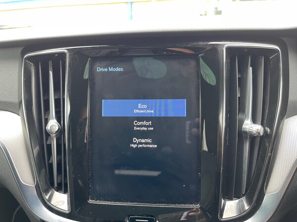 Used Volvo V60 2019 for sale - 75615899: Photo 18