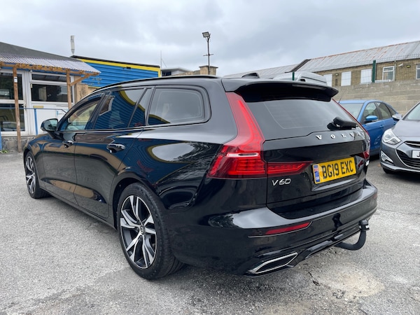 Used Volvo V60 2019 for sale - 75615899: Photo 5