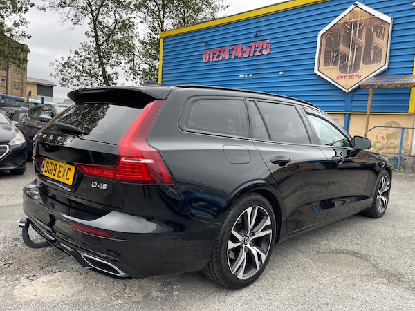 Used Volvo V60 2019 for sale - 75615899: Photo 7