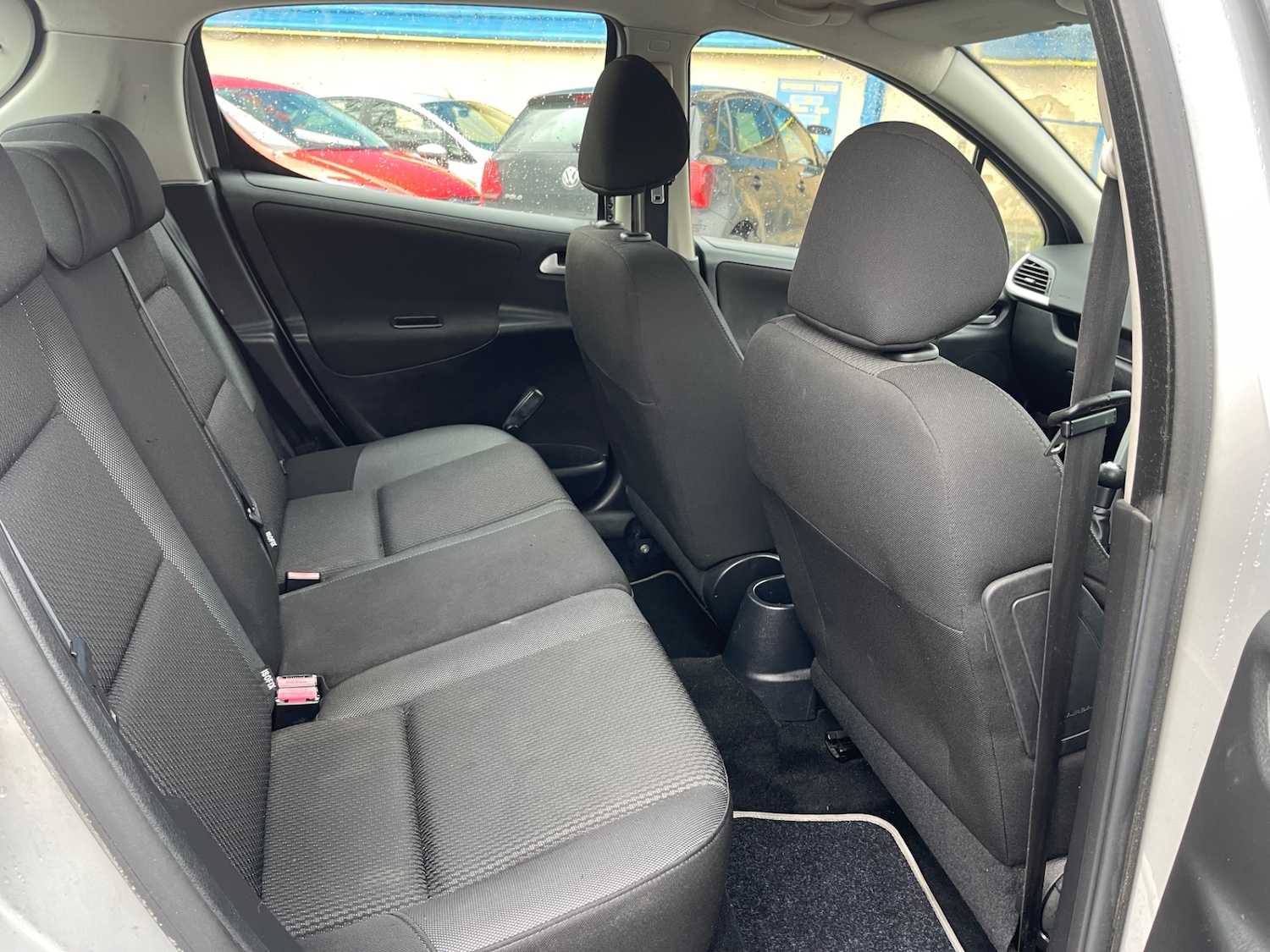 Used Peugeot 207 2011 for sale - 77687954: Photo 9