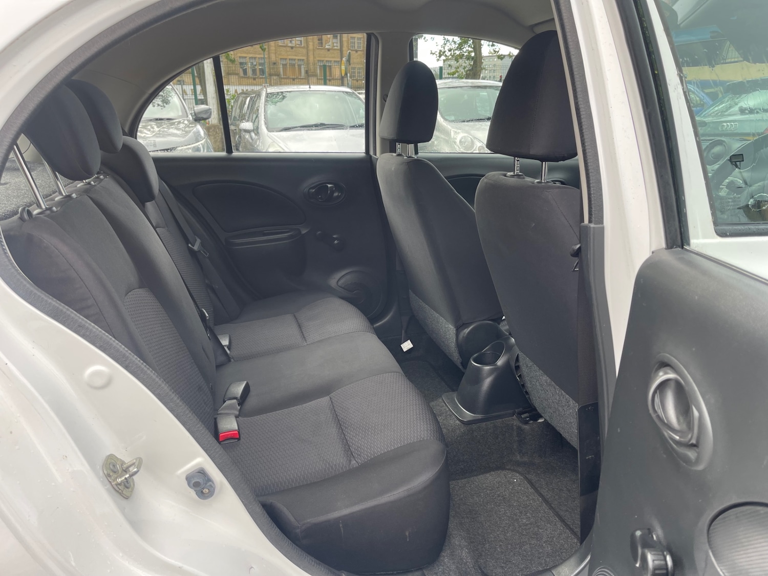 Used Nissan Micra 2013 for sale - 76182414: Photo 9