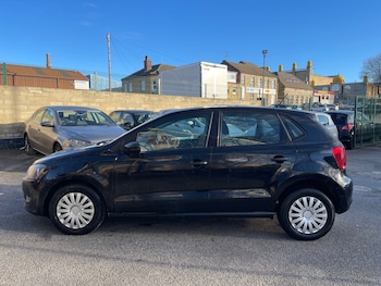 Used Volkswagen Polo 2012 for sale - 77085553: Photo