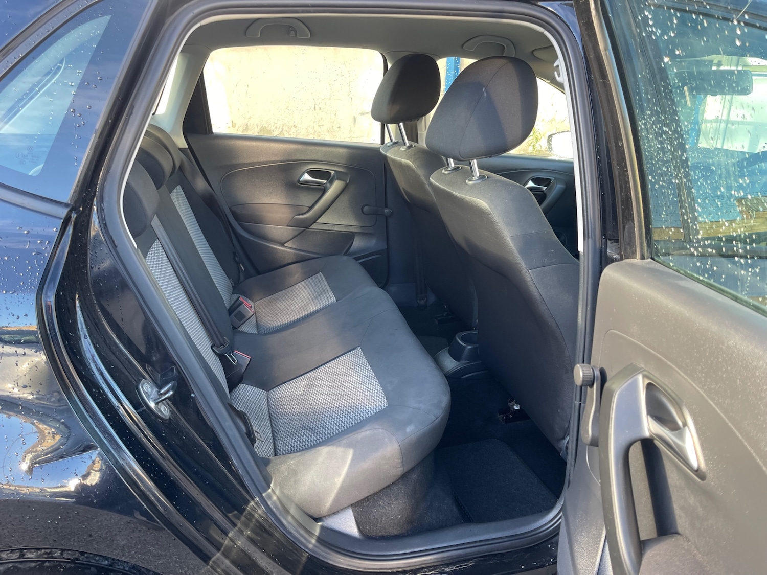 Used Volkswagen Polo 2012 for sale - 77085553: Photo 9