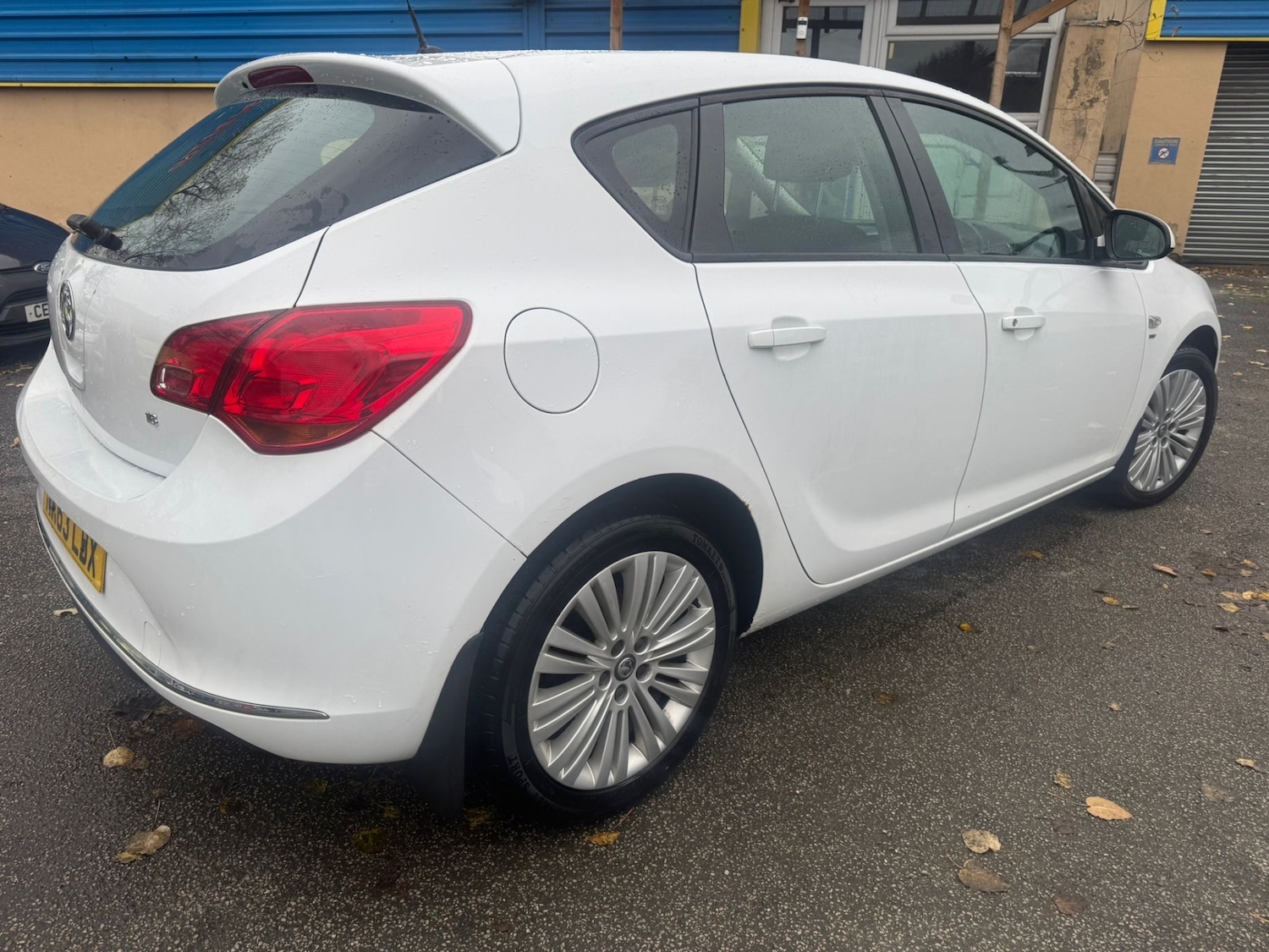 Used Vauxhall Astra 2013 for sale - 76478252: Photo 7