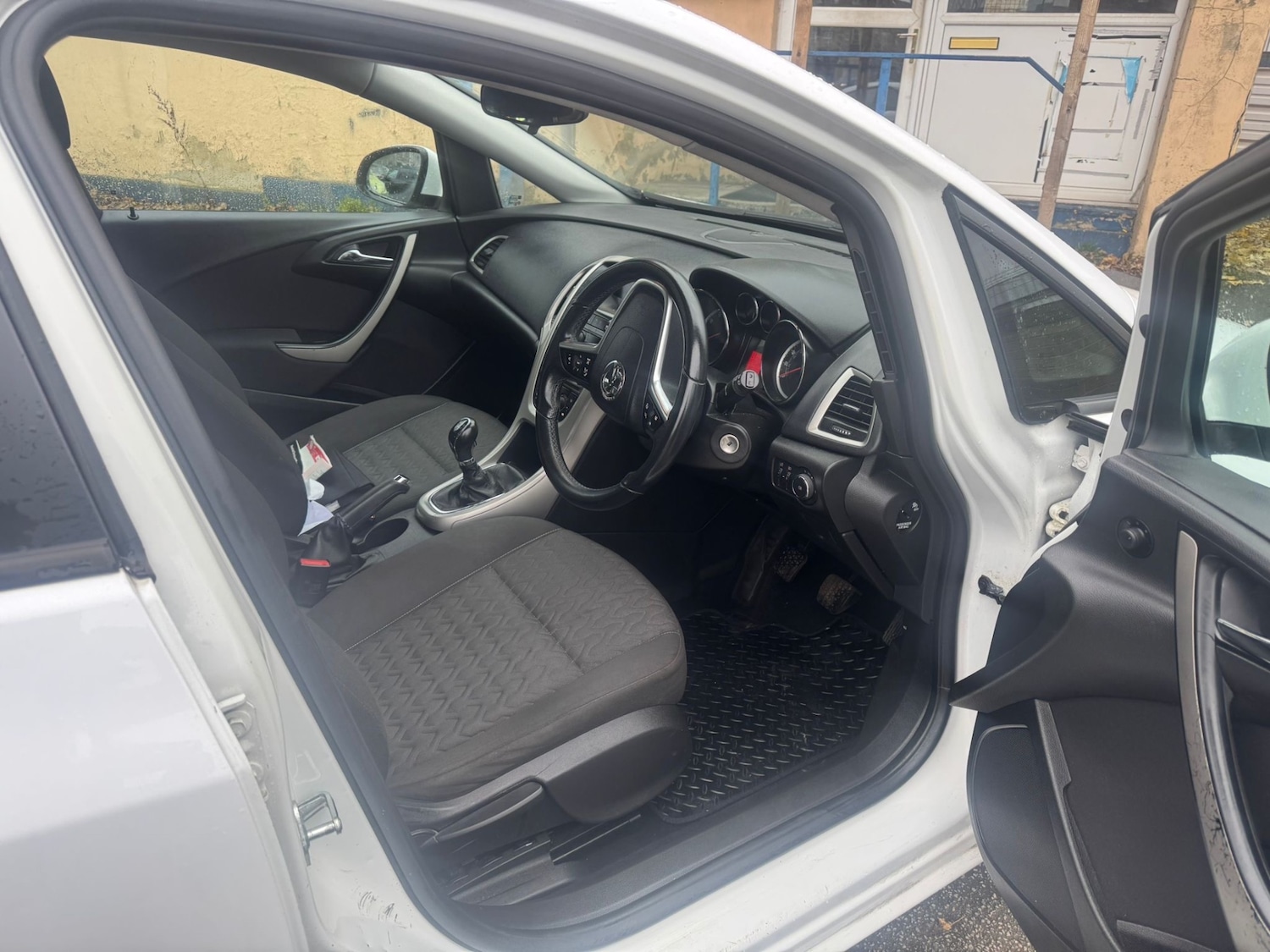 Used Vauxhall Astra 2013 for sale - 76478252: Photo 9