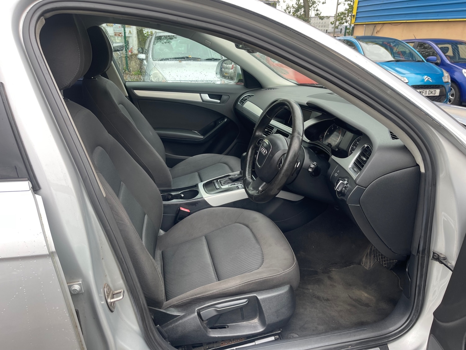 Used Audi A4 2009 for sale - 76129354: Photo 10