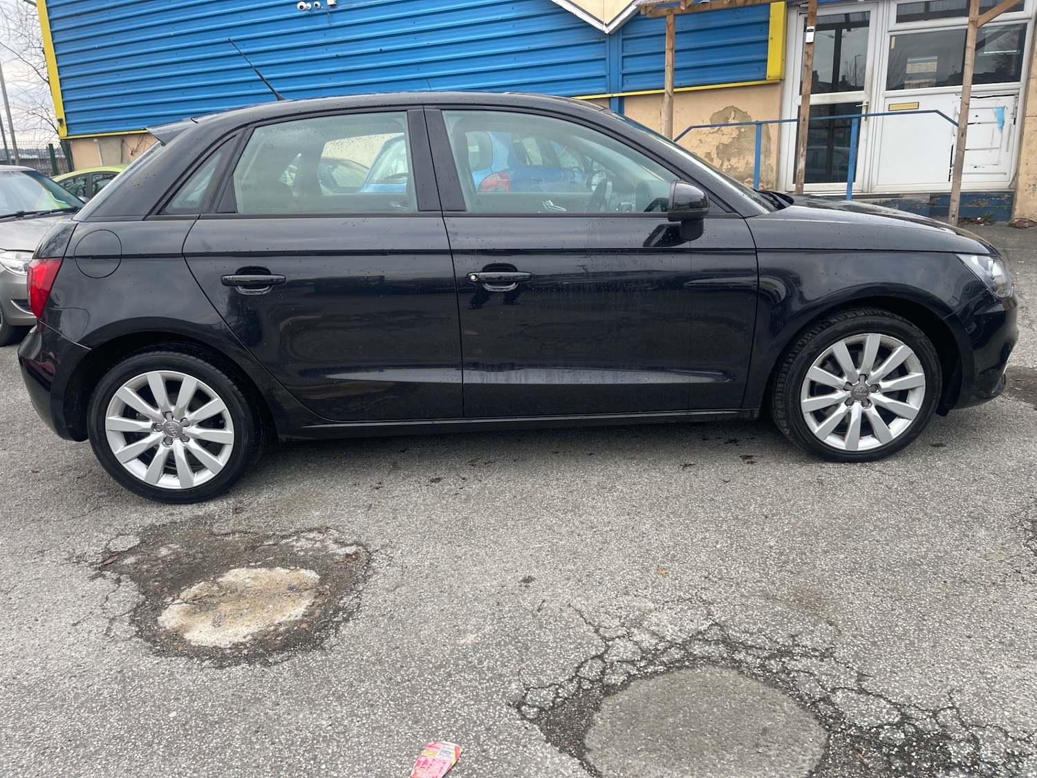 Used Audi A1 2013 for sale - 77046440: Photo 8