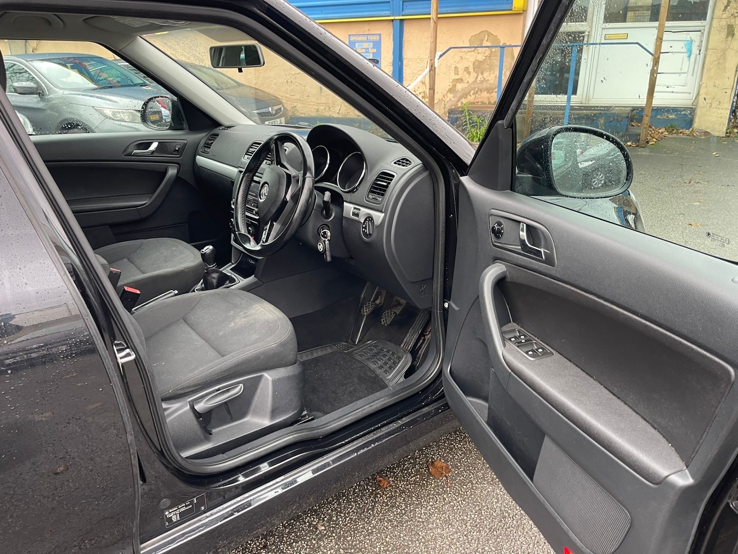 Used Skoda Yeti 2014 for sale - 76553674: Photo 11