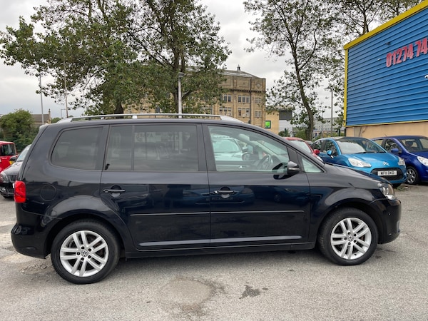 Used Volkswagen Touran 2011 for sale - 75662915: Photo 8