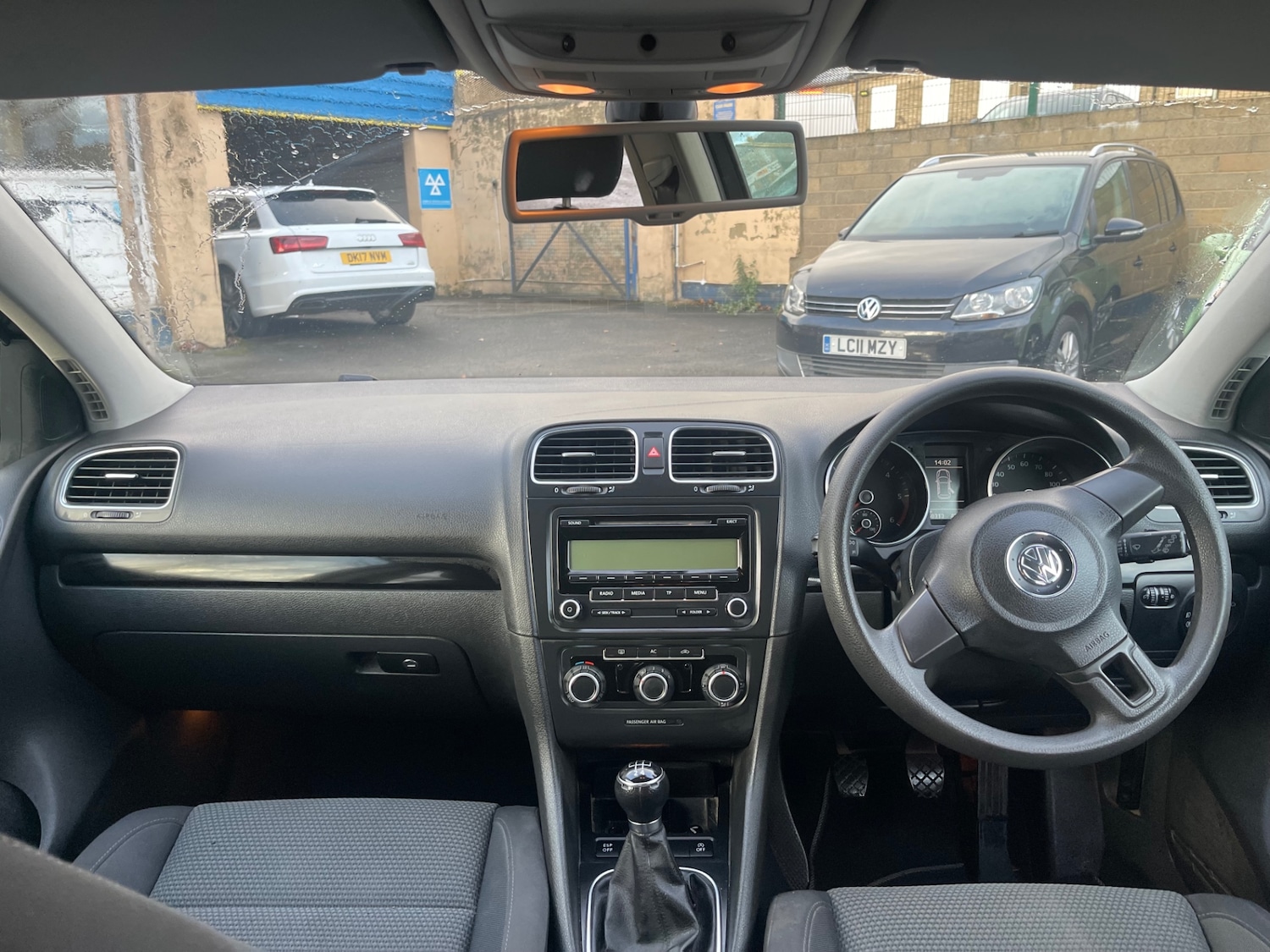 Used Volkswagen Golf 2010 for sale - 76969872: Photo 11