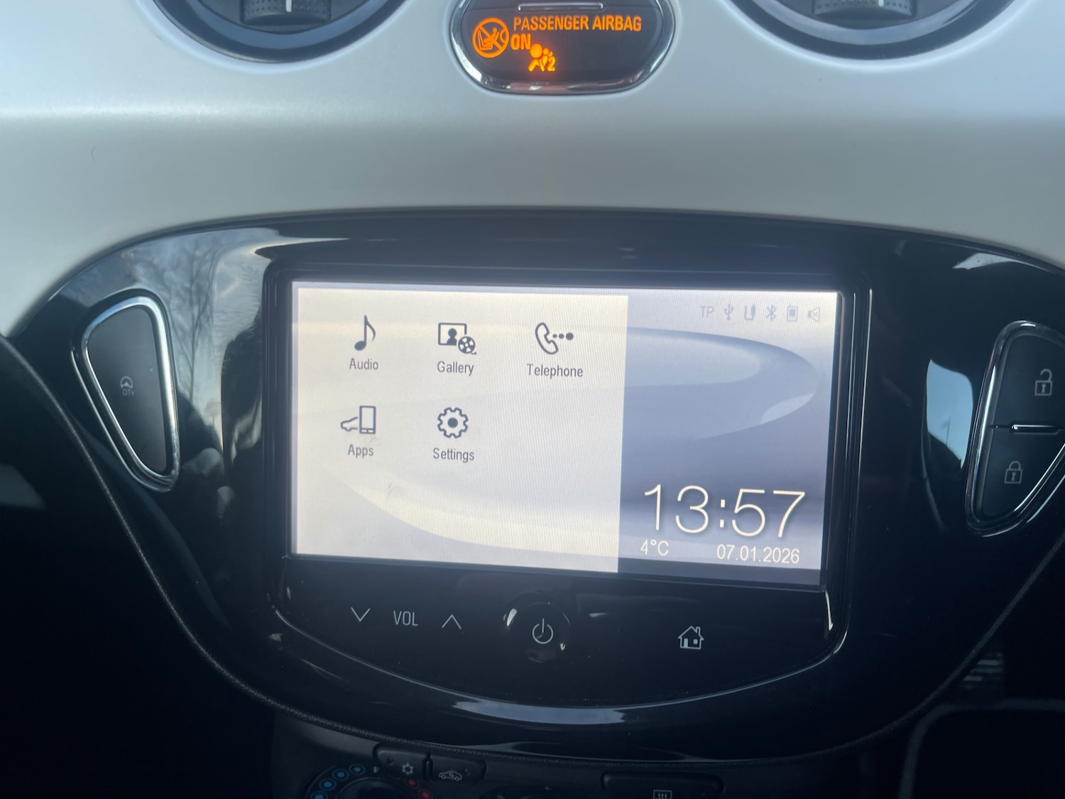 Used Vauxhall ADAM 2014 for sale - 77124248: Photo 13