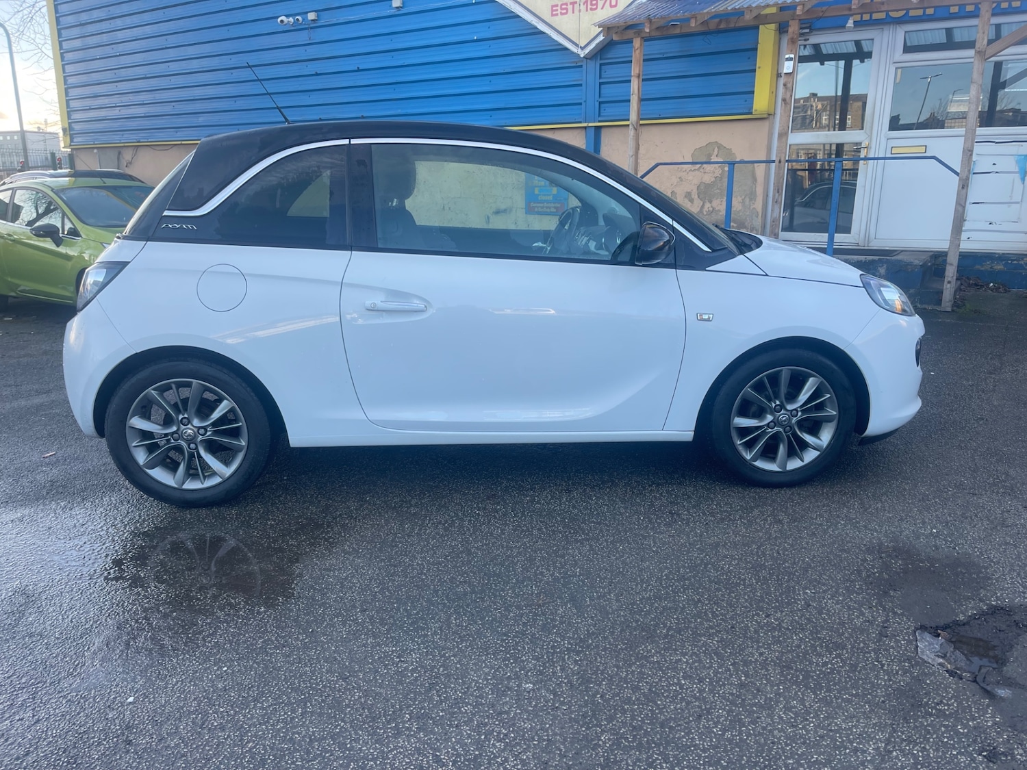 Used Vauxhall ADAM 2014 for sale - 77124248: Photo 8