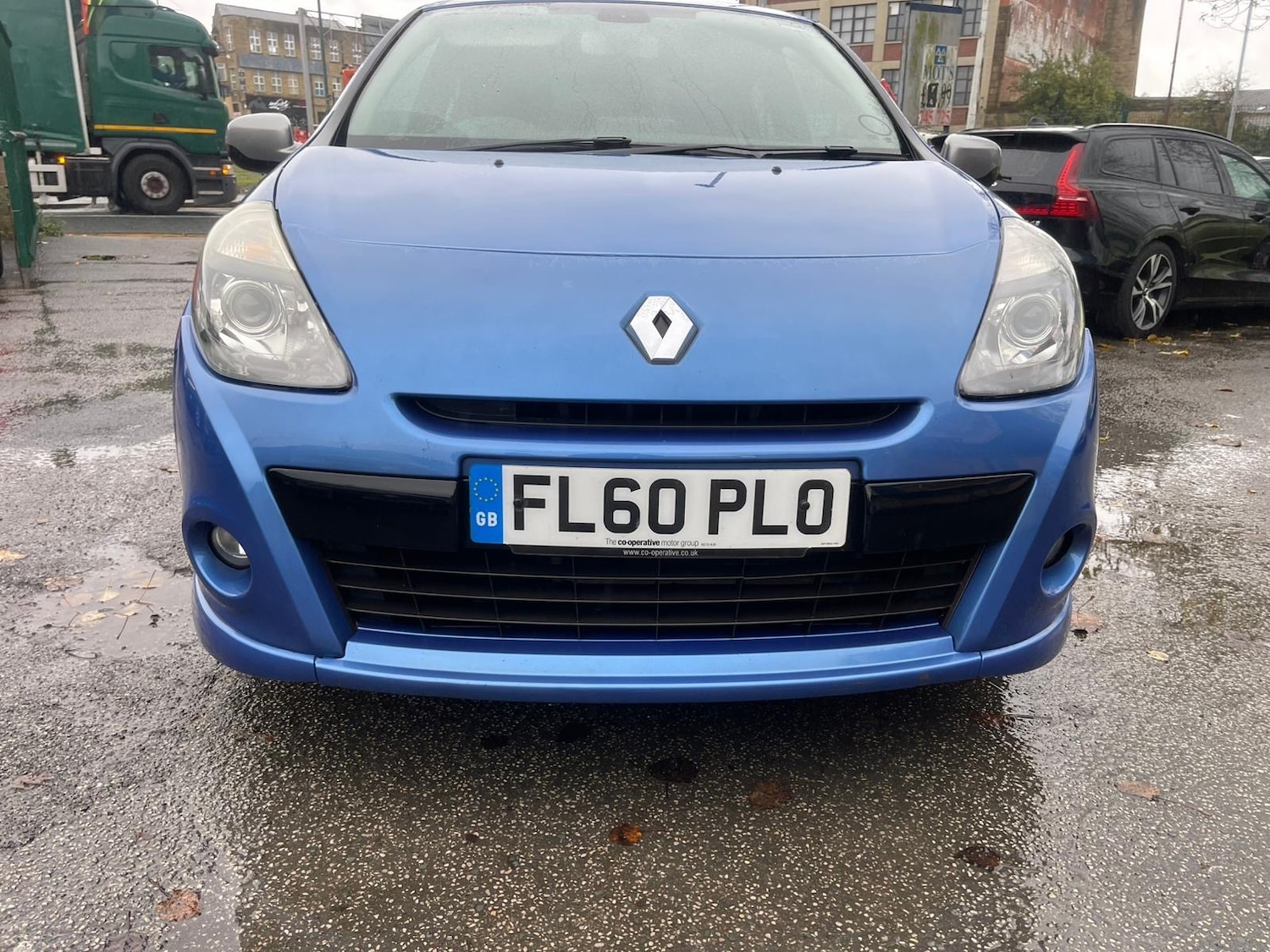 Used Renault Clio 2010 for sale - 76560146: Photo 2