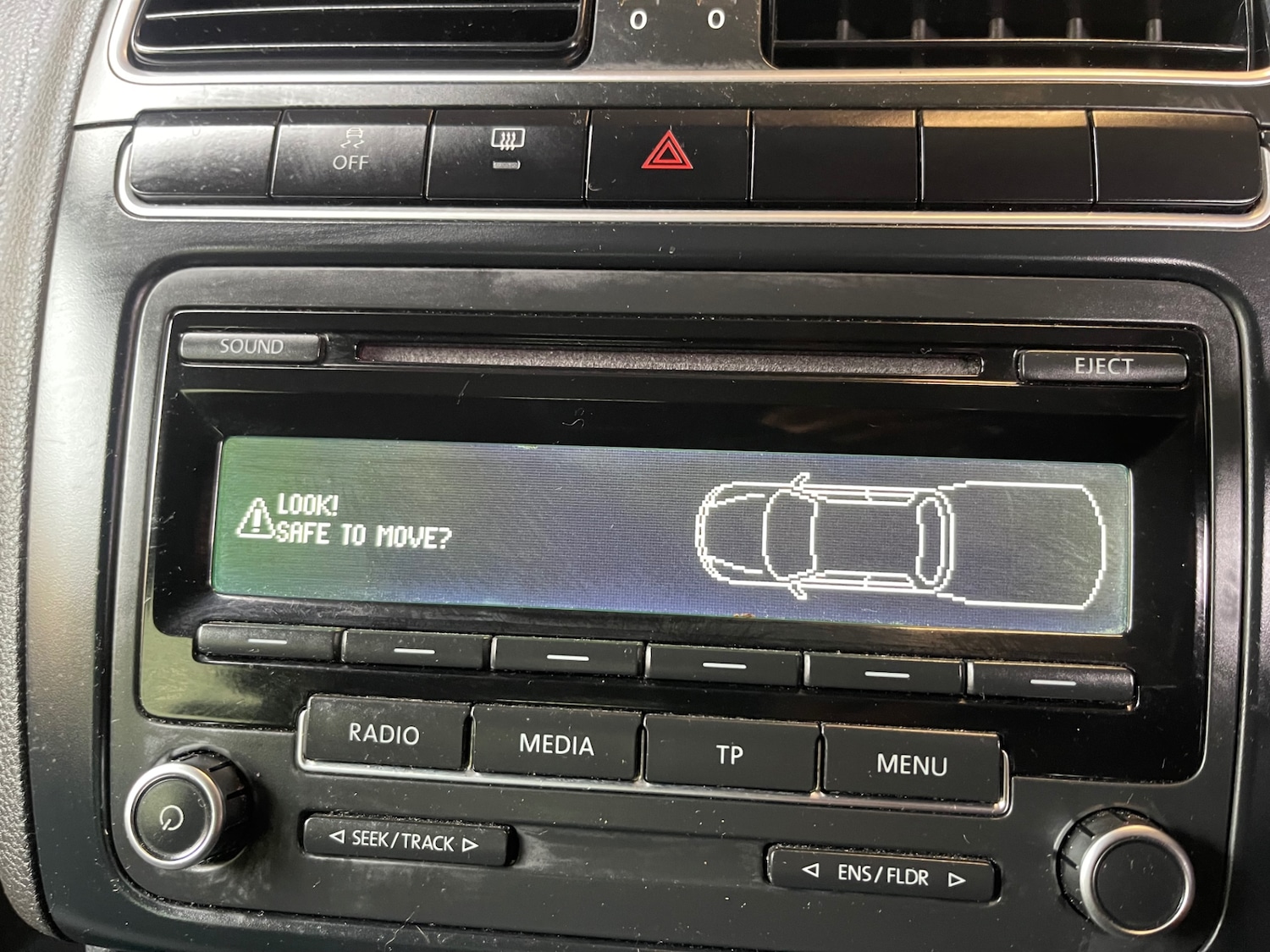 Used Volkswagen Polo 2013 for sale - 76309664: Photo 15