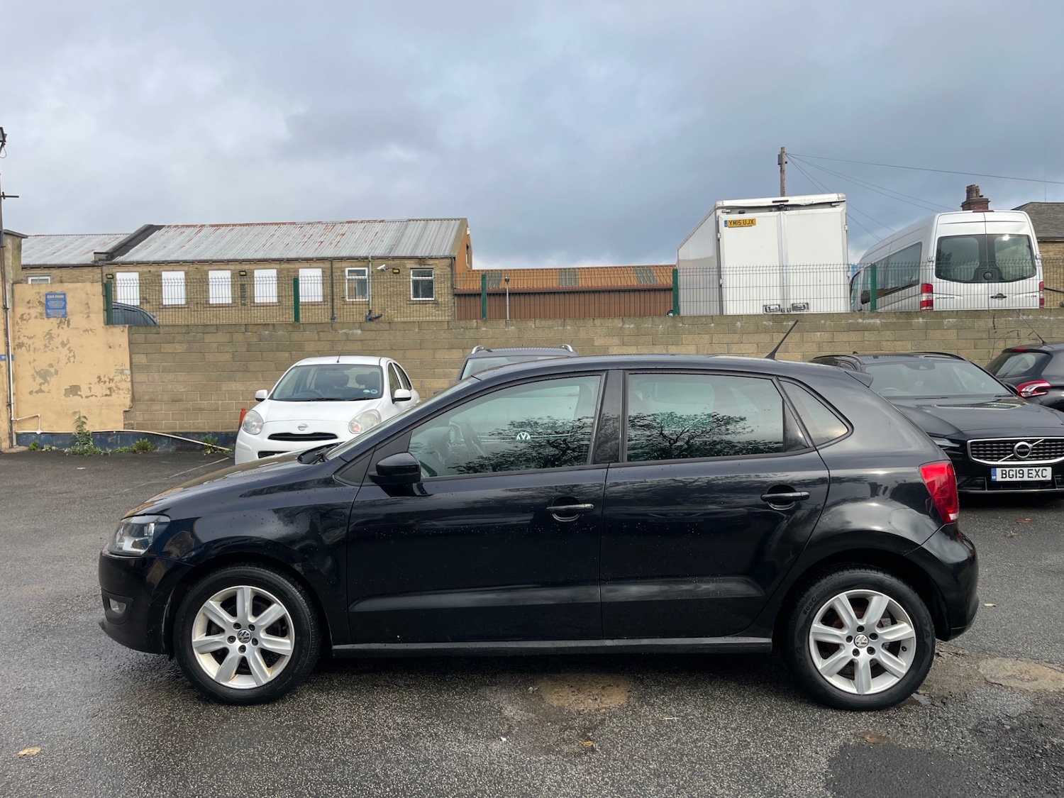 Used Volkswagen Polo 2013 for sale - 76309664: Photo 4