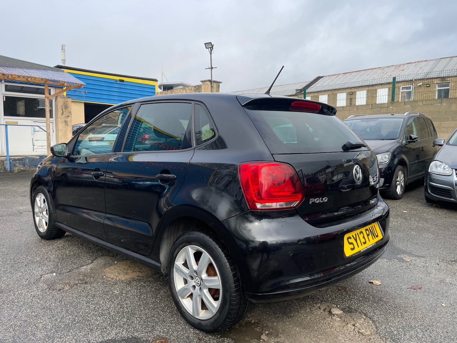 Used Volkswagen Polo 2013 for sale - 76309664: Photo 5