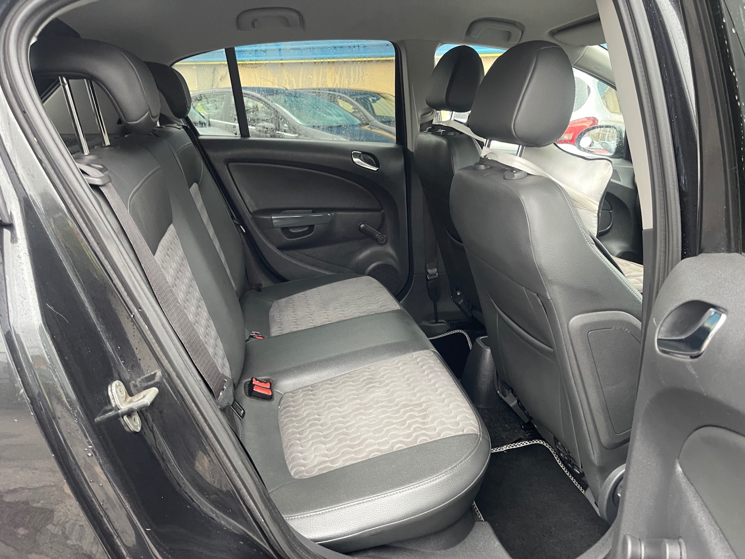 Used Vauxhall Corsa 2012 for sale - 76979810: Photo 10