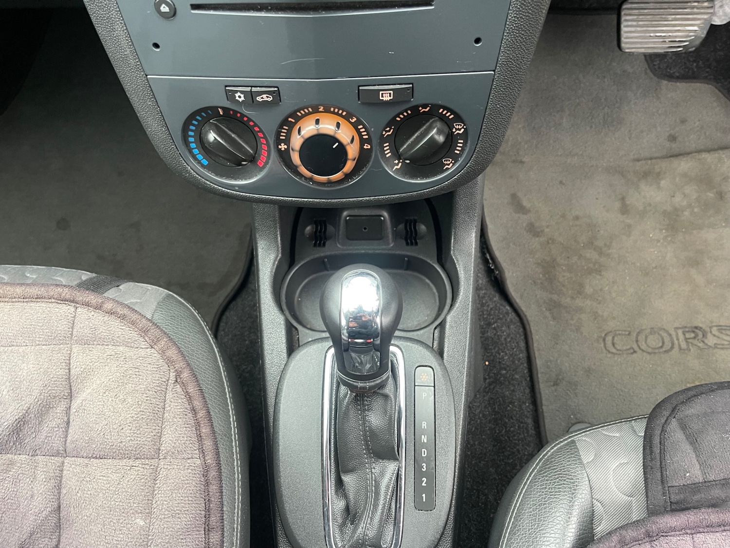 Used Vauxhall Corsa 2012 for sale - 76979810: Photo 16