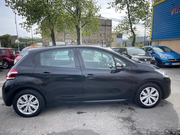 Used Peugeot 208 2019 for sale - 74422982: Photo 8