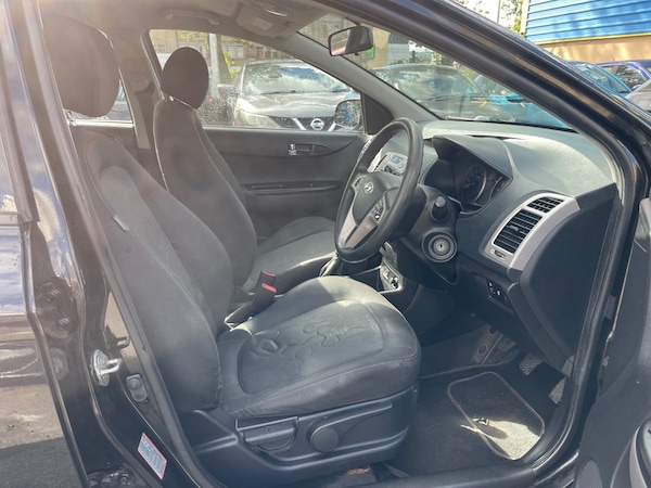 Used Hyundai i20 2012 for sale - 76064742: Photo 10