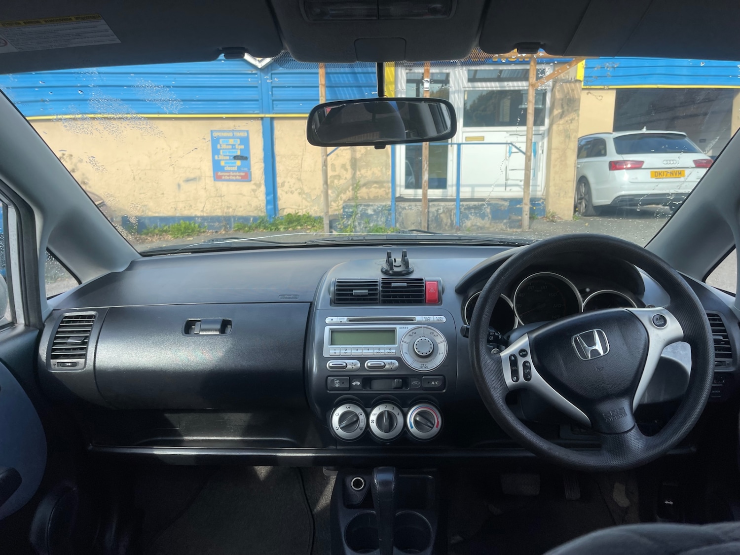 Used Honda Jazz 2005 for sale - 76088683: Photo 11