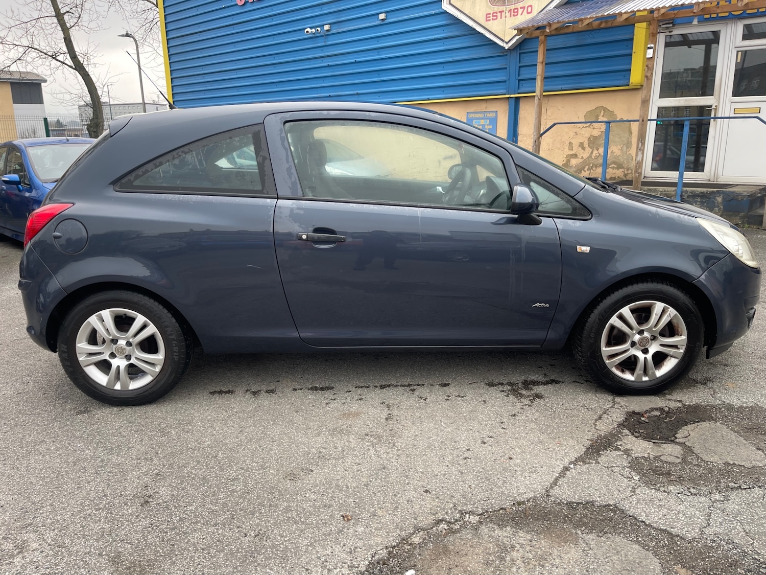 Used Vauxhall Corsa 2009 for sale - 77803004: Photo 8
