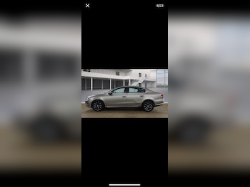 Used Volkswagen Passat 2014 for sale - 77020650: Photo