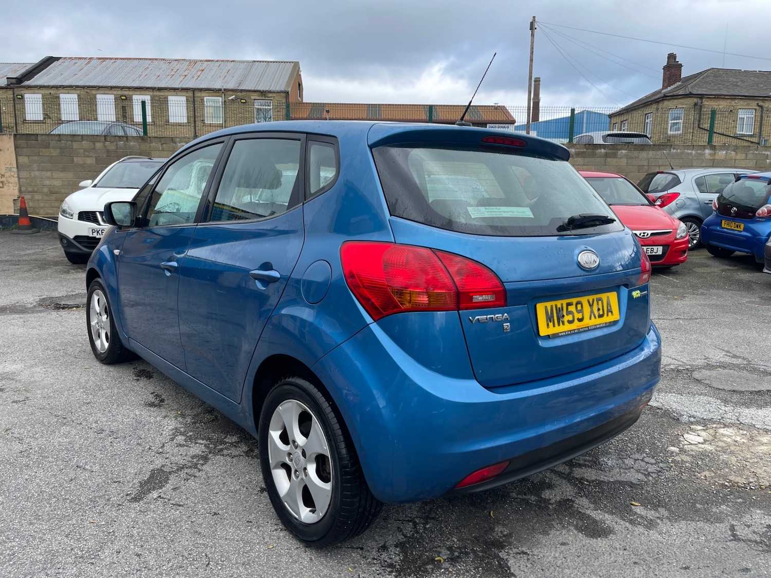 Used Kia Venga 2010 for sale - 77872177: Photo 5