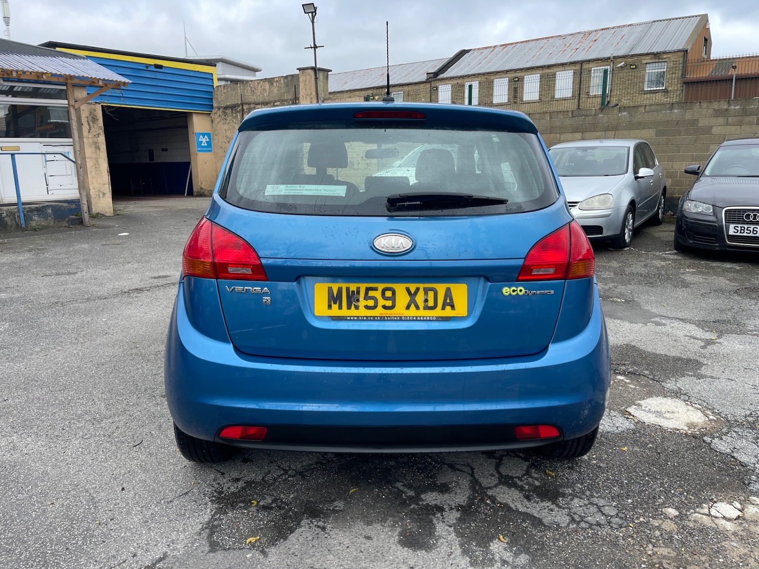 Used Kia Venga 2010 for sale - 77872177: Photo 6