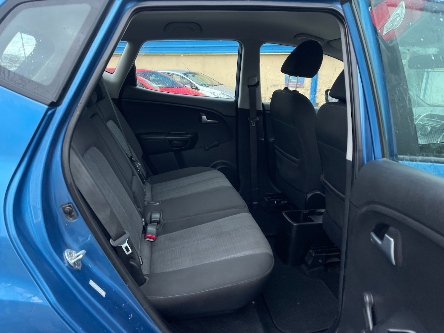 Used Kia Venga 2010 for sale - 77872177: Photo 9