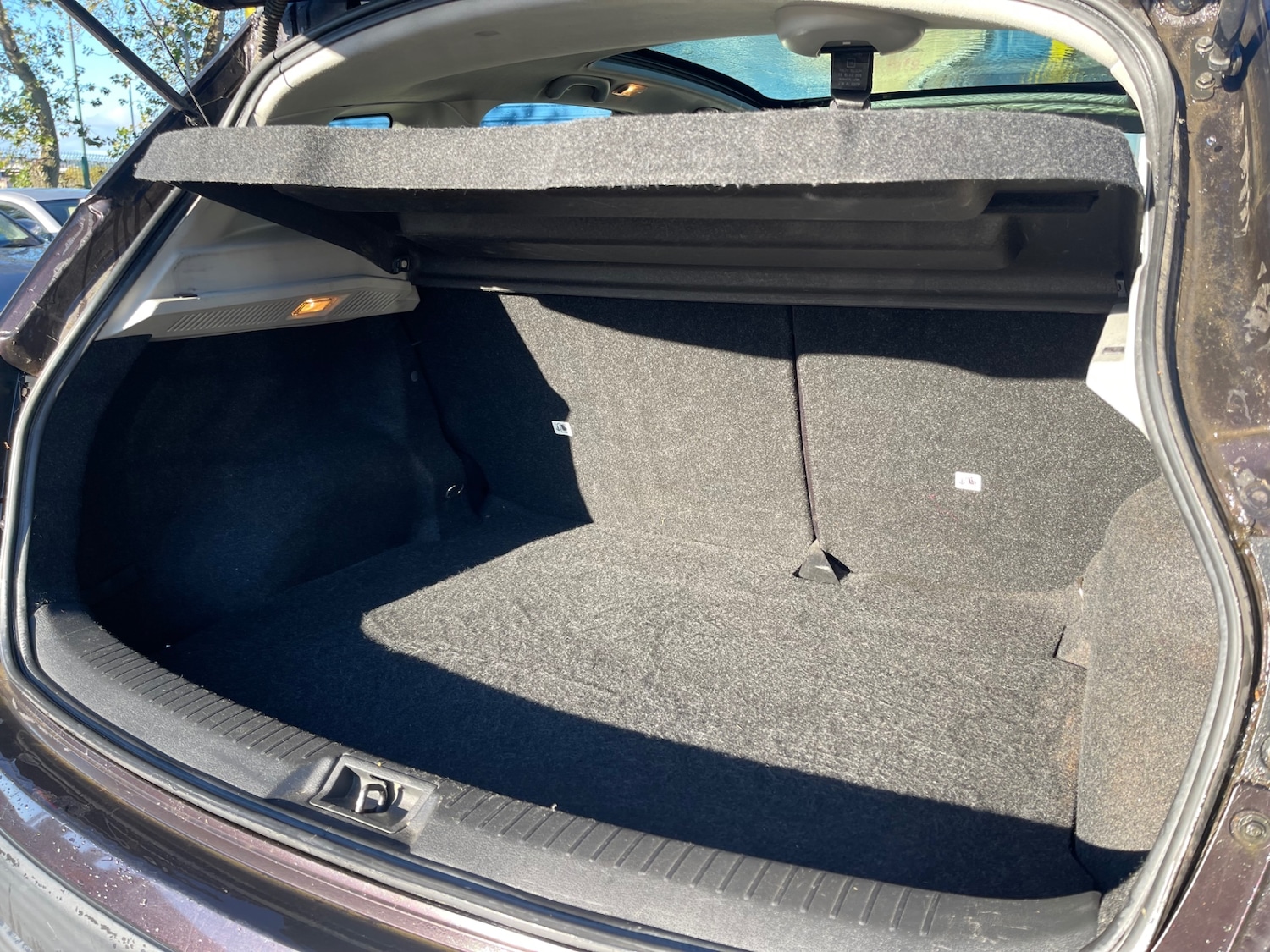 Used Nissan Qashqai 2010 for sale - 76374160: Photo 10