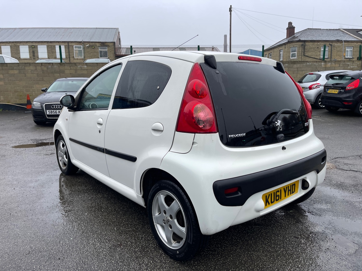 Used Peugeot 107 2011 for sale - 77378460: Photo 5