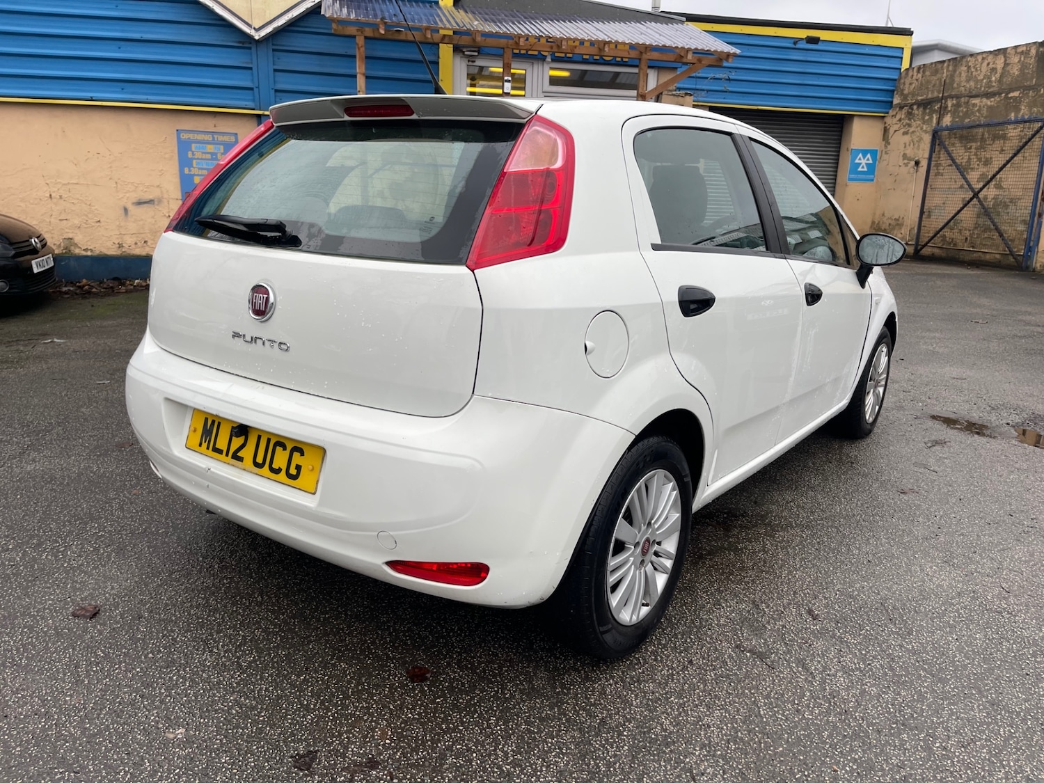 Used Fiat Punto 2012 for sale - 77023236: Photo 7