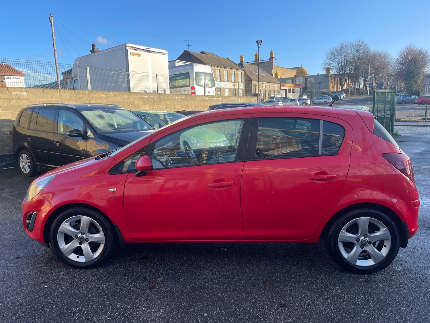 Used Vauxhall Corsa 2012 for sale - 77001872: Photo 4