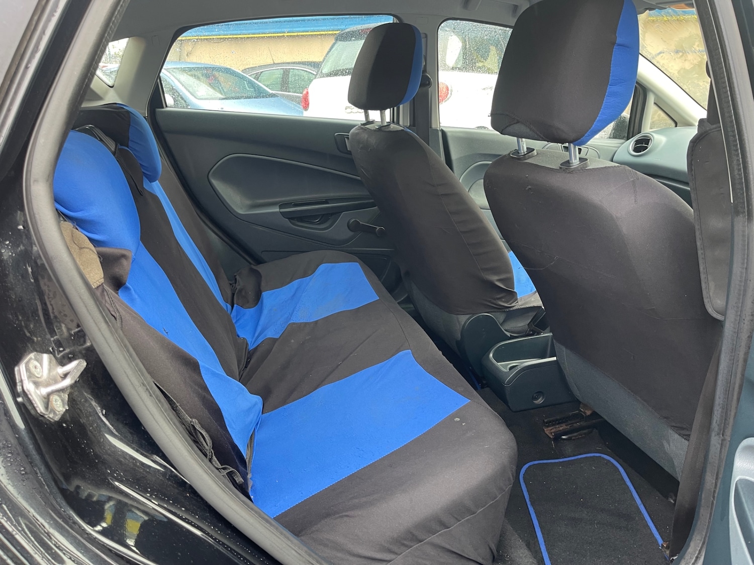 Used Ford Fiesta 2010 for sale - 76612494: Photo 10