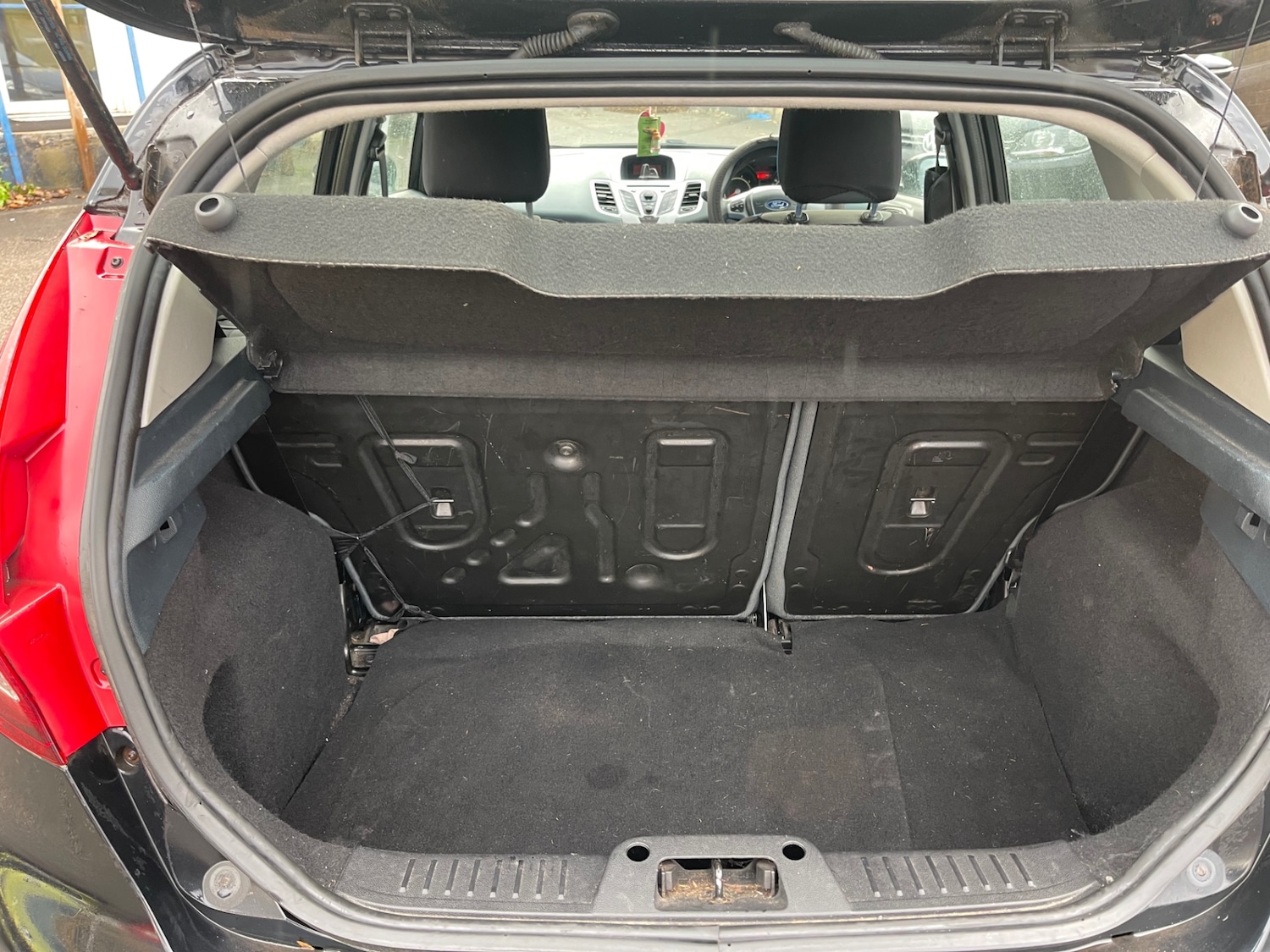 Used Ford Fiesta 2010 for sale - 76612494: Photo 11