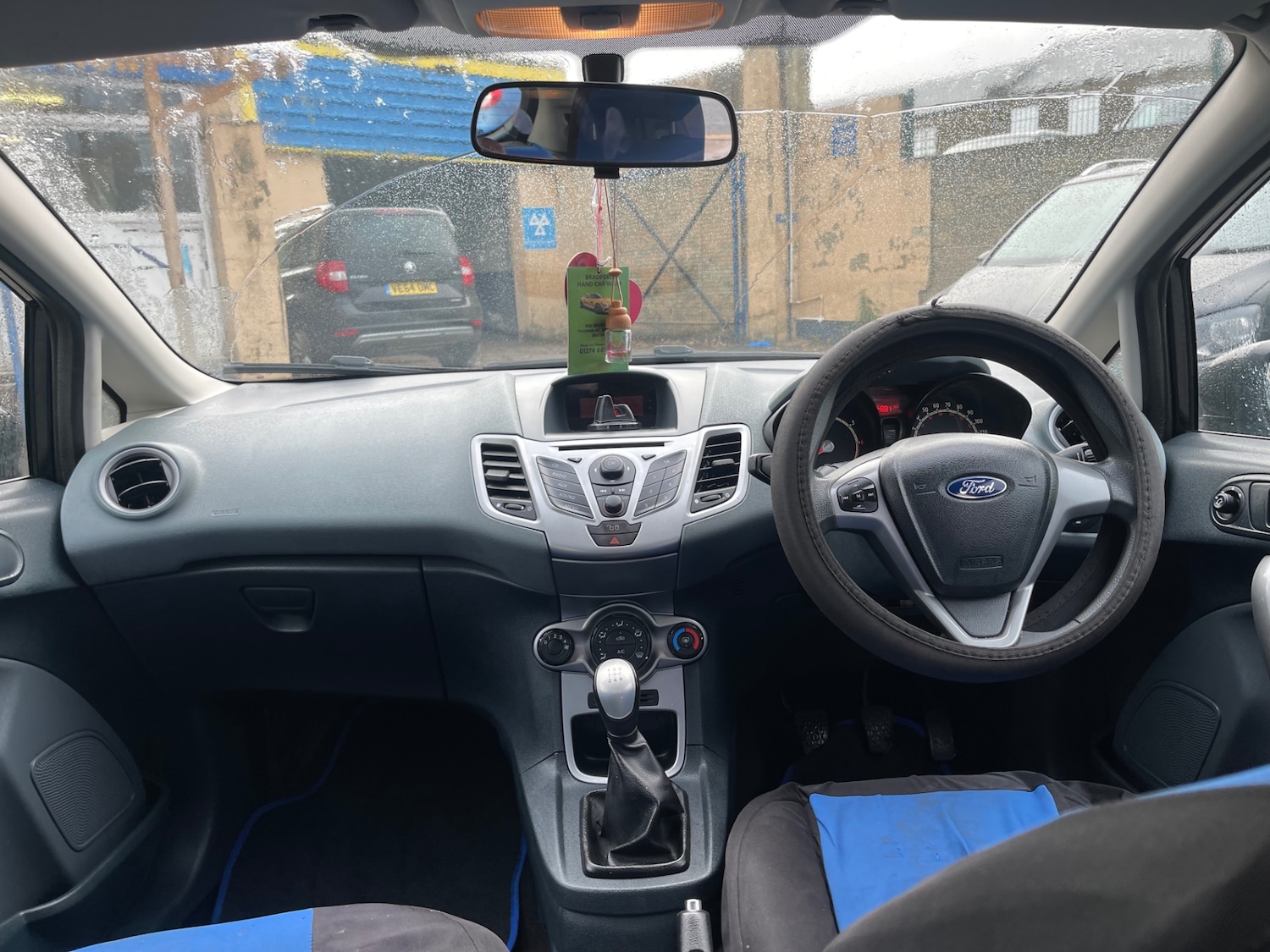 Used Ford Fiesta 2010 for sale - 76612494: Photo 12