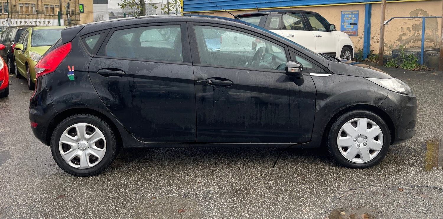 Used Ford Fiesta 2010 for sale - 76612494: Photo 8