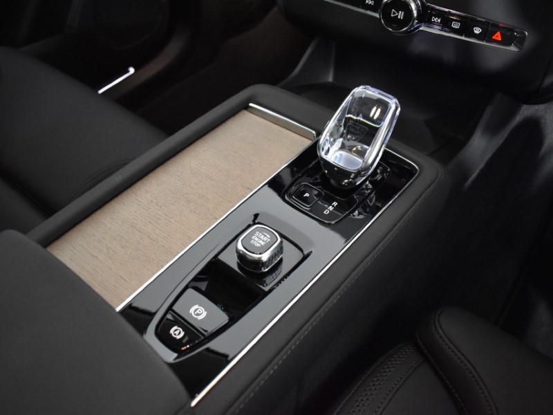 Used Volvo XC90 2025 for sale - 77124140: Photo 41